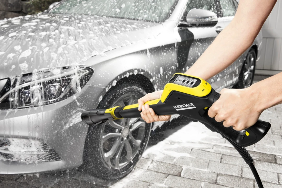 Karcher voiture : le meilleur outil pour laver votre véhicule ?